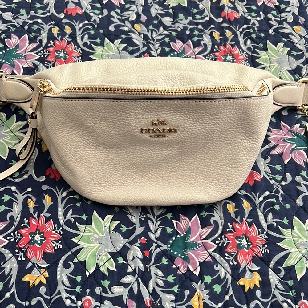 Coach Cream Crossbody Belt Bag w Pebbled Leather and Gold Hardware